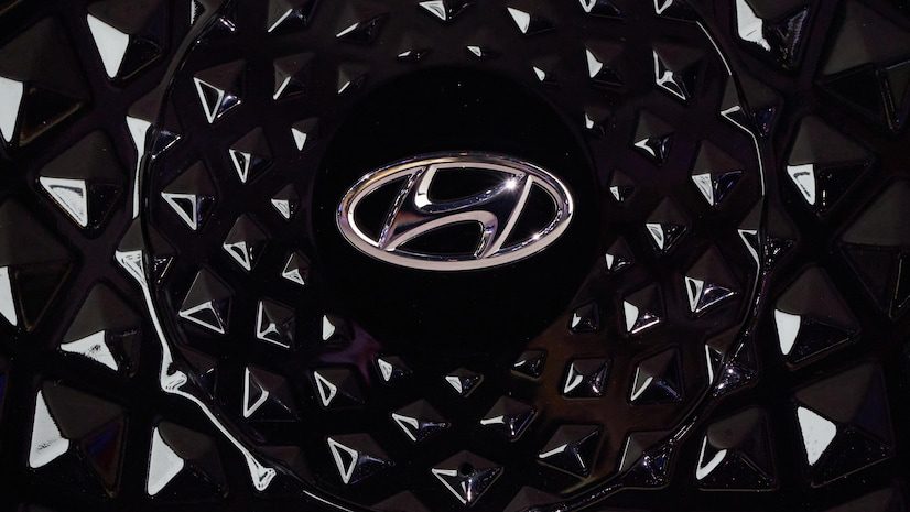 Hyundai India's $3.3 Billion IPO Sees 18% Demand on Day One!